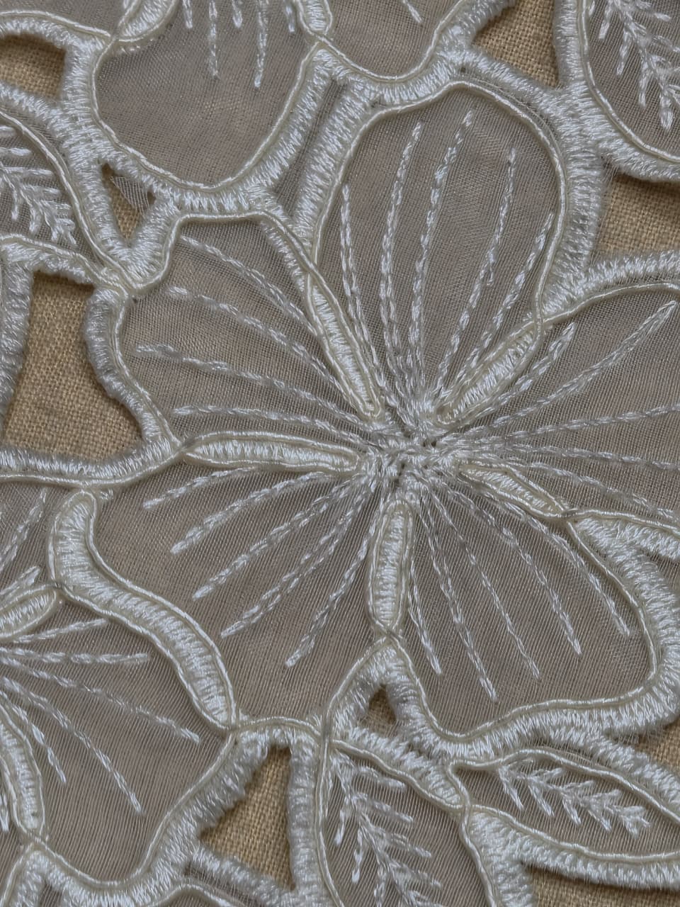 GPO LACE WITH SEQUINS